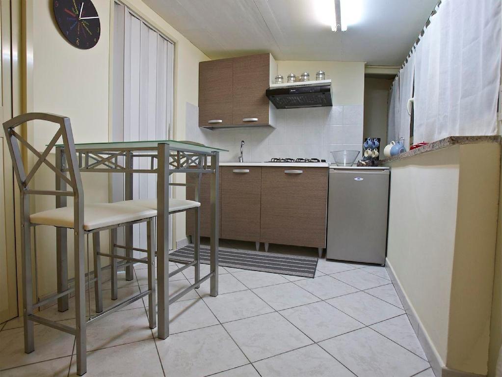 A Casa Di Claudio Βίλα Κατάνια Δωμάτιο φωτογραφία